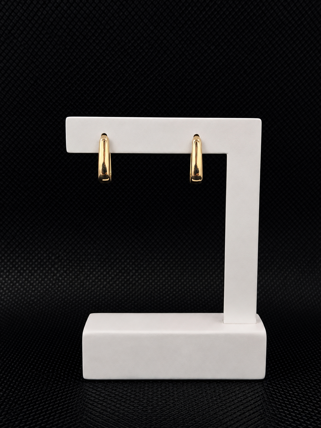 Argola Semijoia Lisa Média Simples Elegante